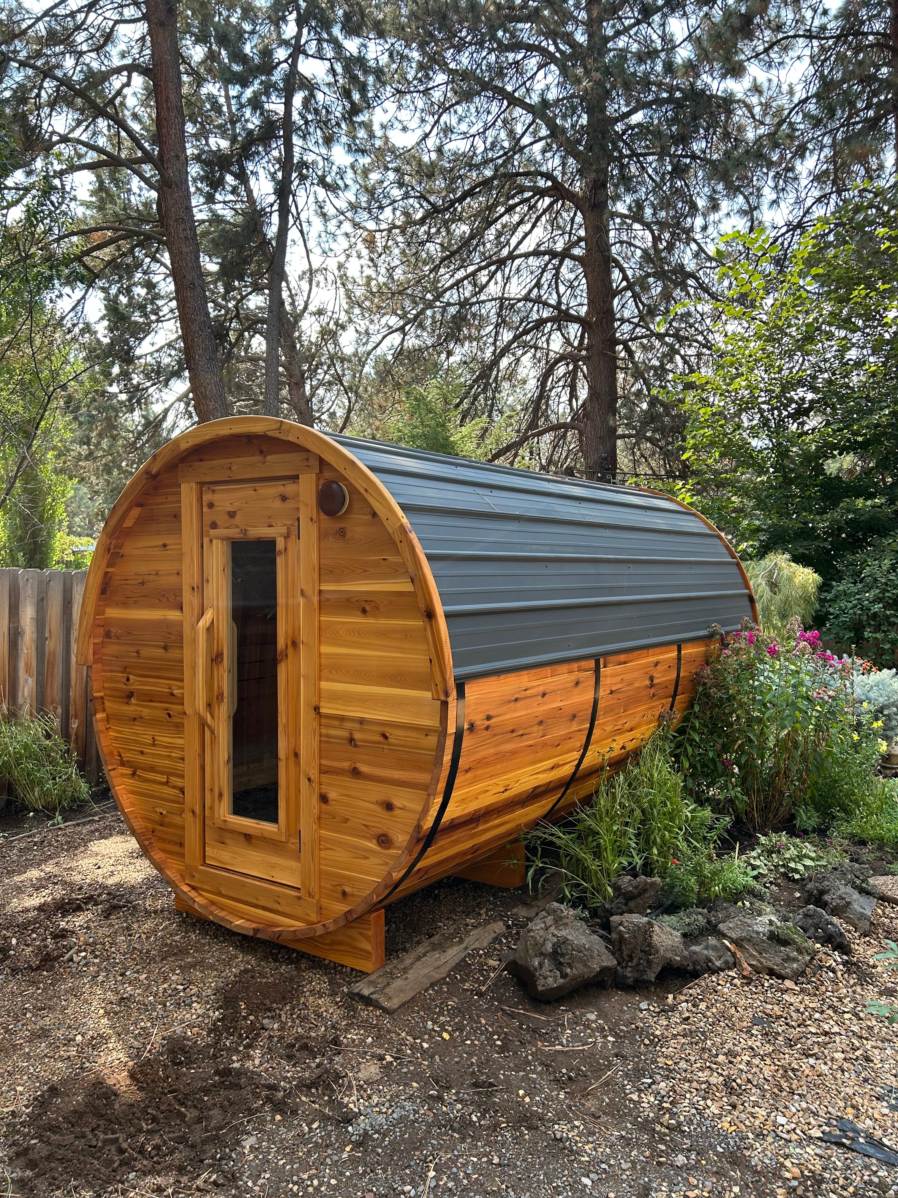 12’ BARREL SAUNA (8’ sauna room + 4’ changing room)