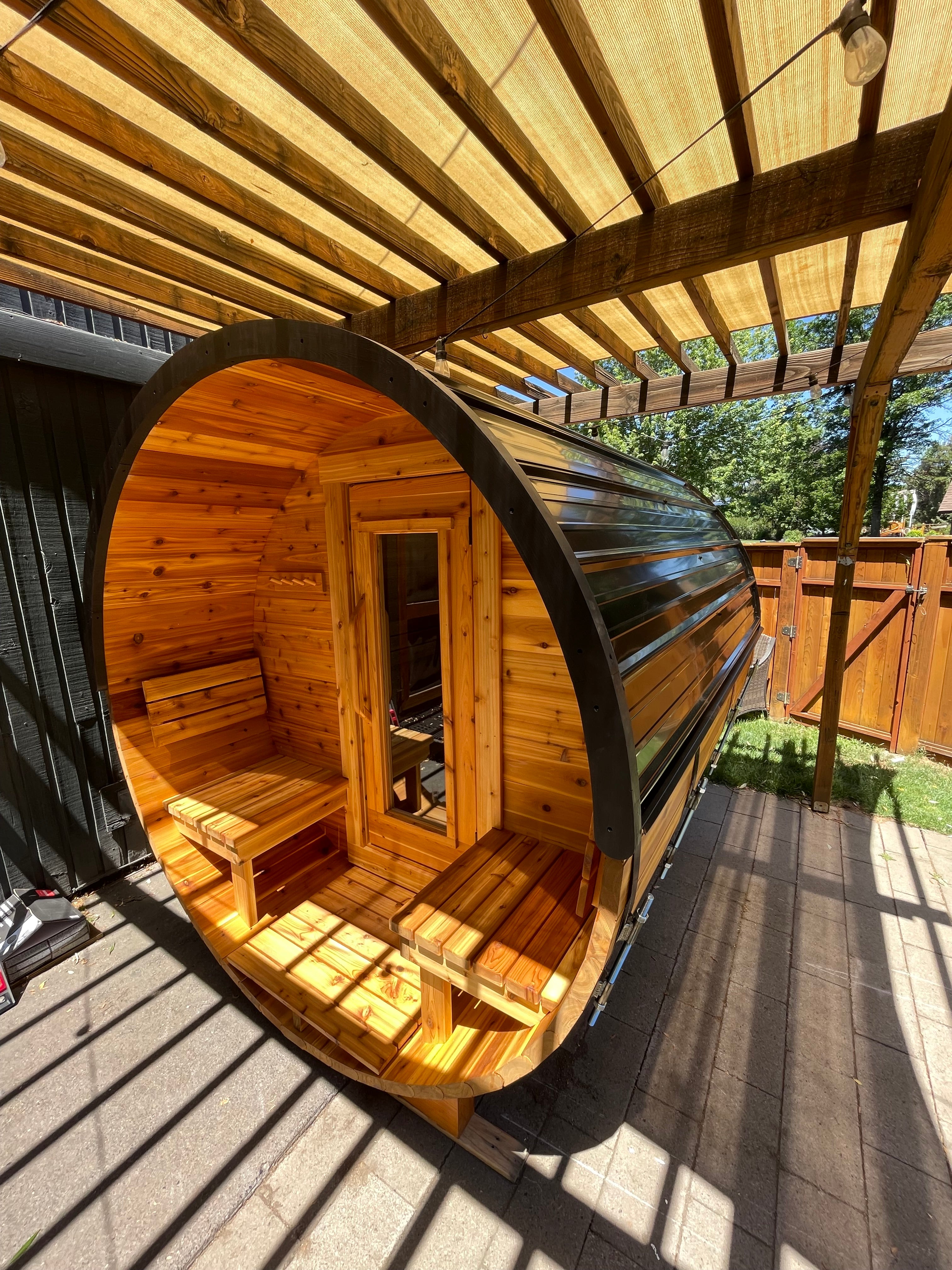 8’ BARREL SAUNA (6’ sauna room + 2’ porch)