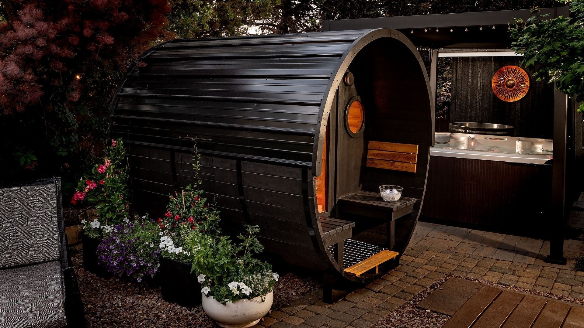 The Science Behind Hot + Cold: Why Contrast Therapy Works